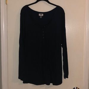 Dark blue long sleeve henley